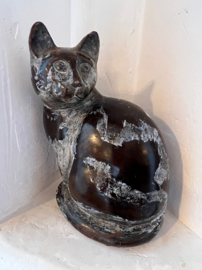 Metal Cat Sculpture